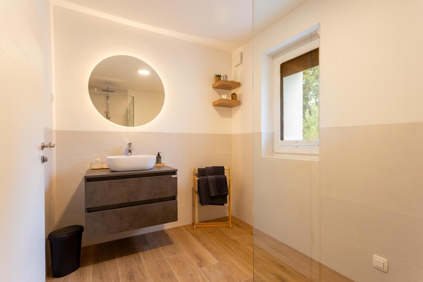 Apartmaji Klavdija Liubliana Exterior foto